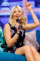 Holly Willoughby Poster Z1G1064647