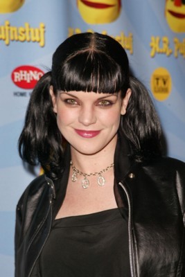 Pauley Perrette Poster Z1G115902