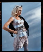 Gwen Stefani Longsleeve T-shirt #38097
