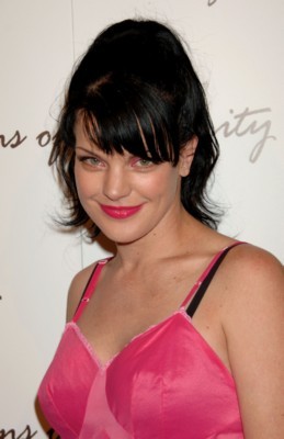 Pauley Perrette Poster Z1G150067