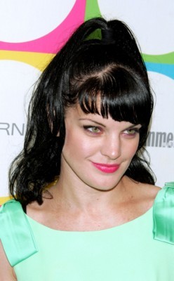 Pauley Perrette Poster Z1G150074