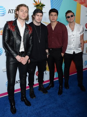 5 Seconds Of Summer Poster Z1G1506696