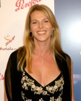 Catherine Oxenberg Poster Z1G153075