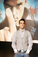 Robbie Williams hoodie #132010