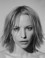 Sienna Guillory Poster Z1G157847