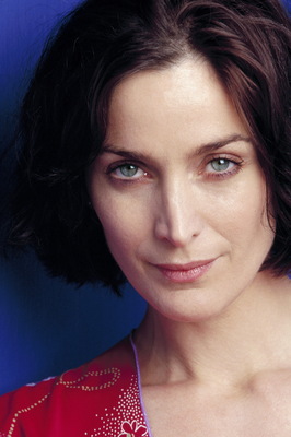 Carrie-anne Moss Poster Z1G1605755