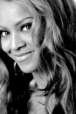 Beyonce Knowles Poster Z1G1607055
