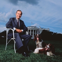 George H.w. Bush Longsleeve T-shirt #2827316