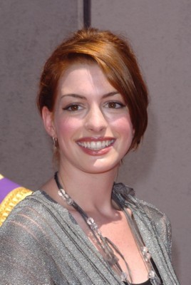 Anne Hathaway tote bag #Z1G23517