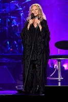 Barbra Streisand Longsleeve T-shirt #2999796