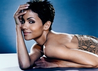 Halle Berry Mouse Pad Z1G2490273