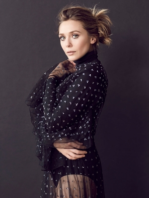 Elizabeth Olsen hoodie