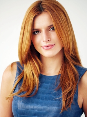 Bella Thorne Mouse Pad Z1G2490703