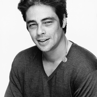 Benicio Del Toro hoodie #3032449