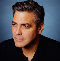 George Clooney Longsleeve T-shirt #3033602