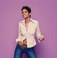 Halle Berry Poster Z1G2540702