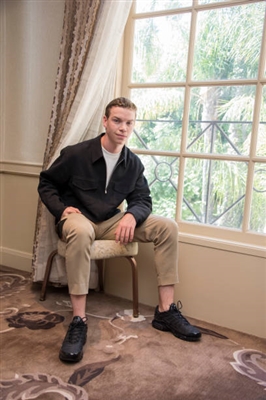 Will Poulter Longsleeve T-shirt