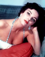 Joan Collins Poster Z1G299373
