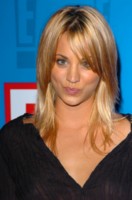 Kaley Cuoco Mouse Pad Z1G299387