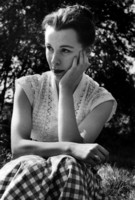 Claire Bloom Poster Z1G302364