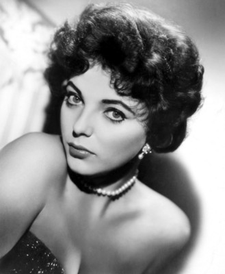 Joan Collins Poster Z1G306843