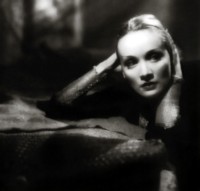Marlene Dietrich Sweatshirt #300816