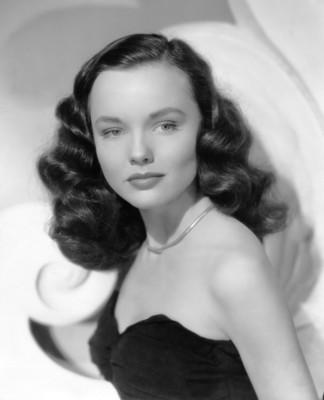 Wanda Hendrix Poster Z1G312360