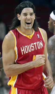 Luis Scola mug