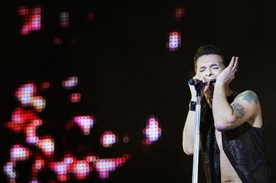 Depeche Mode in Concert tote bag