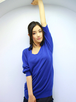 Satomi Ishihara Sweatshirt #760060