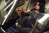 Mila Kunis Longsleeve T-shirt #770829