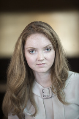 Lily Cole Poster Z1G349263
