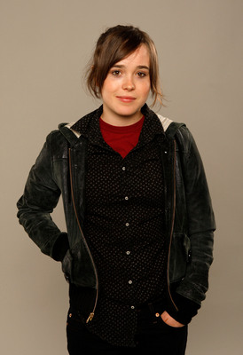 Ellen Page Longsleeve T-shirt