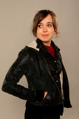 Ellen Page tote bag
