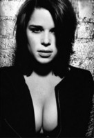 Neve Campbell hoodie #70063
