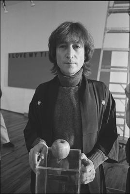 John Lennon and Yoko Ono Mouse Pad Z1G442118