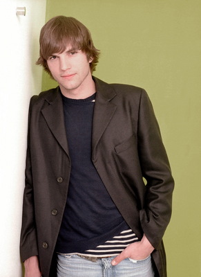 Ashton Kutcher tote bag #Z1G455371
