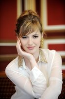 Louise Bourgoin Poster Z1G464656