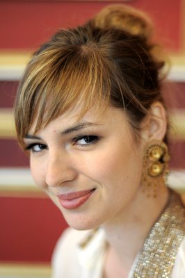 Louise Bourgoin Poster Z1G464658