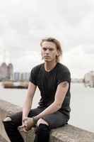 Jamie Campbell Bower Poster Z1G467554