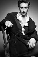 Max Irons Poster Z1G523143