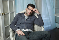 Zachary Quinto Poster Z1G529259
