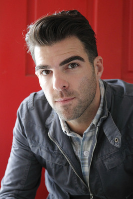 Zachary Quinto Poster Z1G529261