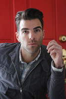 Zachary Quinto Mouse Pad Z1G529266