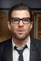 Zachary Quinto Poster Z1G529278
