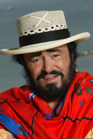 Luciano Pavarotti Sweatshirt #960124