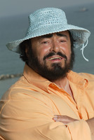 Luciano Pavarotti hoodie #960138