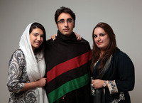 Bhutto Portraits hoodie #961111