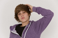 Justin Bieber Longsleeve T-shirt #961384