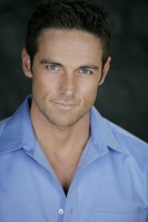 Dylan Bruce Poster Z1G537648